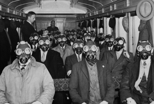 Gas masks on a train.jpg (80 KB)